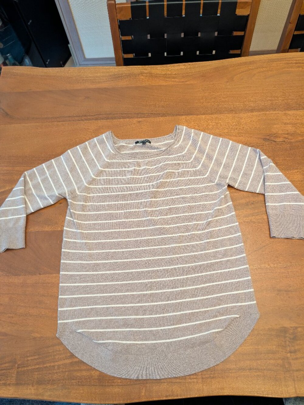 Tan and White Striped Tunic Sweater Women's Small Long Sleeve